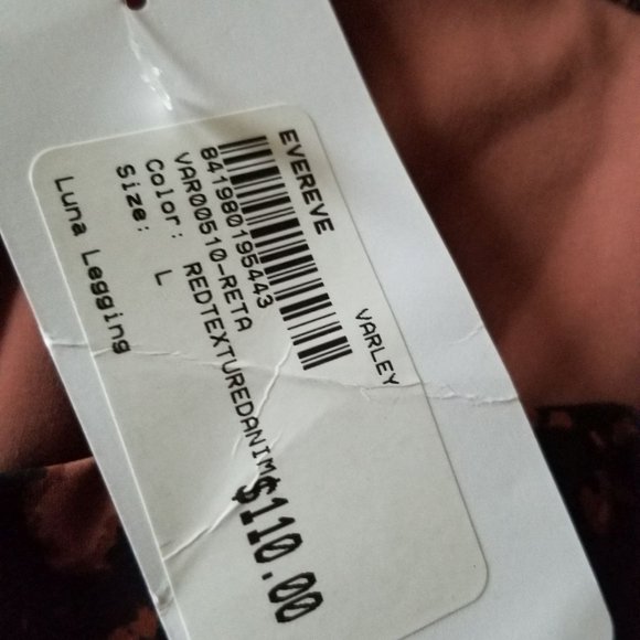 VARLEY Luna 7/8 Workout Leggings in Textured Animal Print - Picture 7 of 13